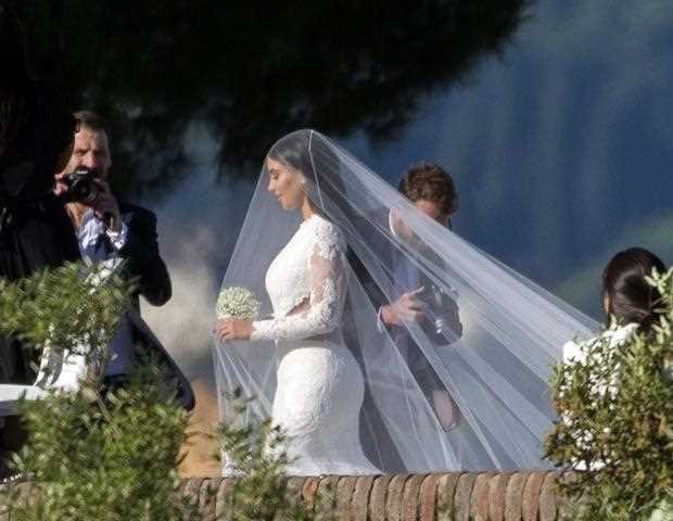 El momento adecuado para quitar el velo de la novia