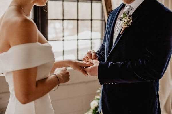 ¿Por qué es importante pedir la mano de la novia?