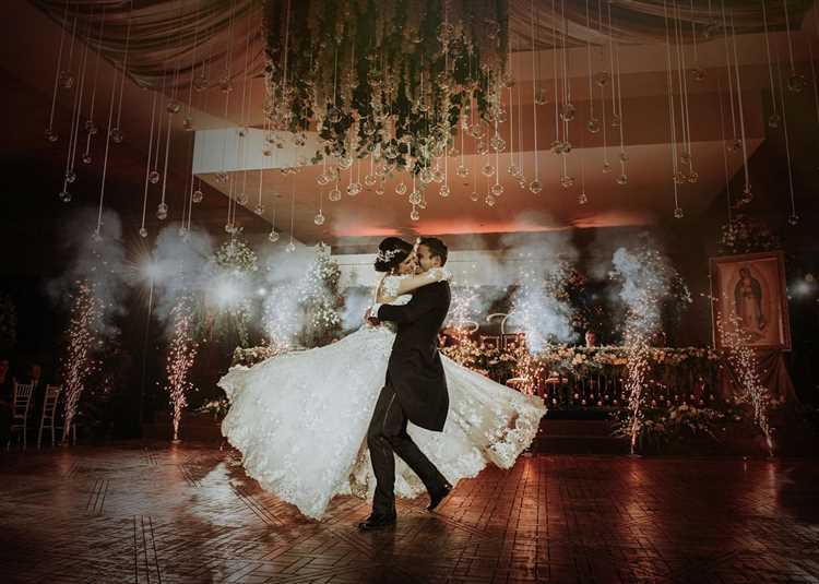 ¿Quién baila primero el vals con la novia?