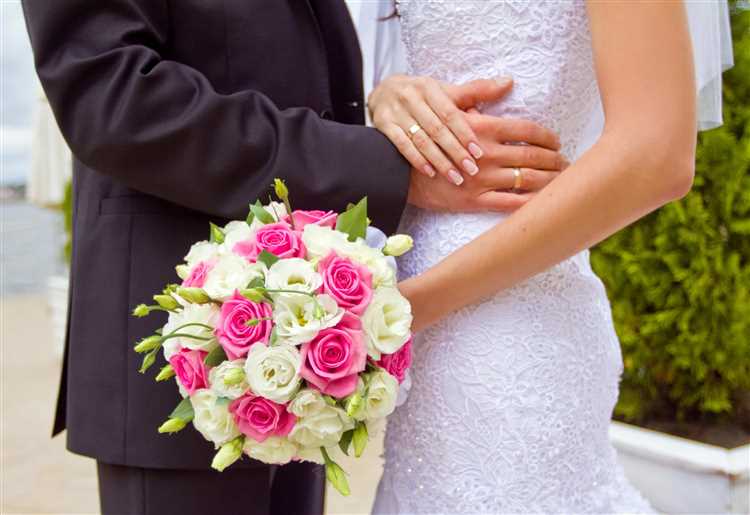 El ramo rojo en las tradiciones y rituales de boda